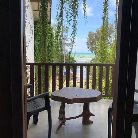 Ceylon Surf Guest And Restaurant Bed & Breakfast Weligama Exterior foto