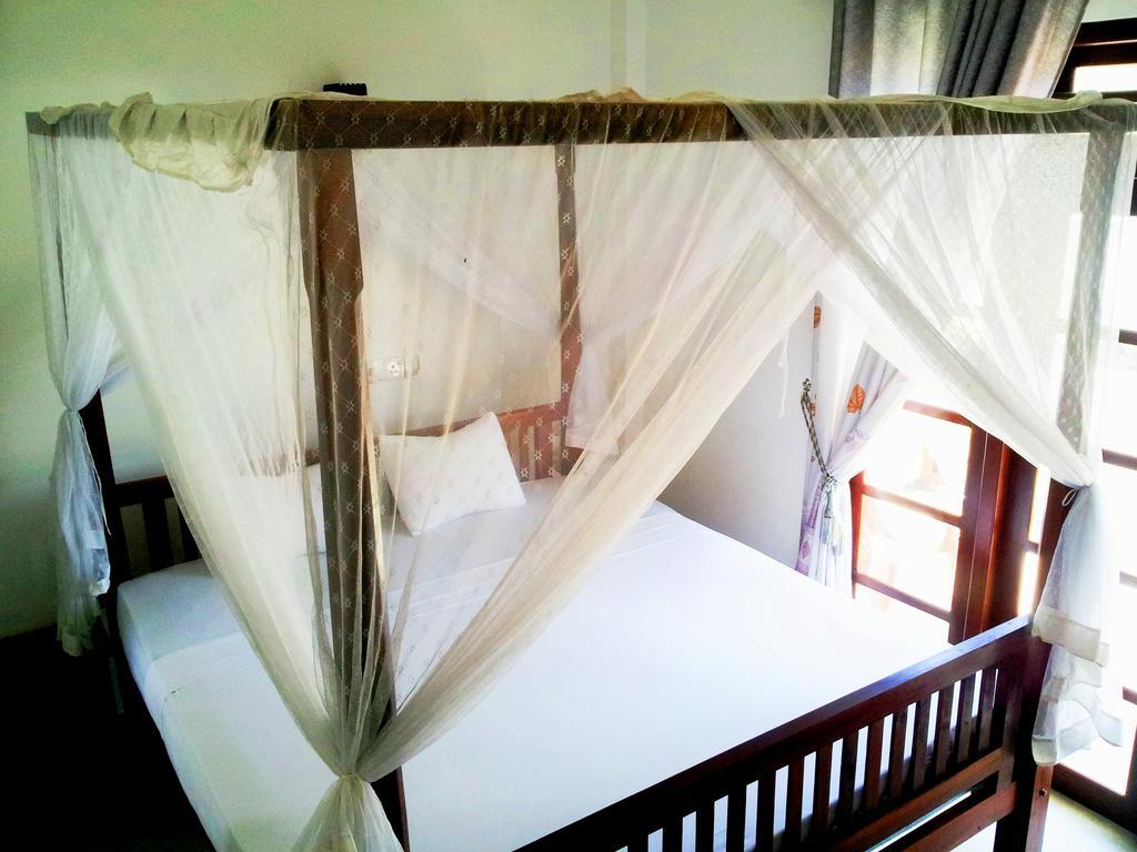 Ceylon Surf Guest And Restaurant Bed & Breakfast Weligama Cameră foto