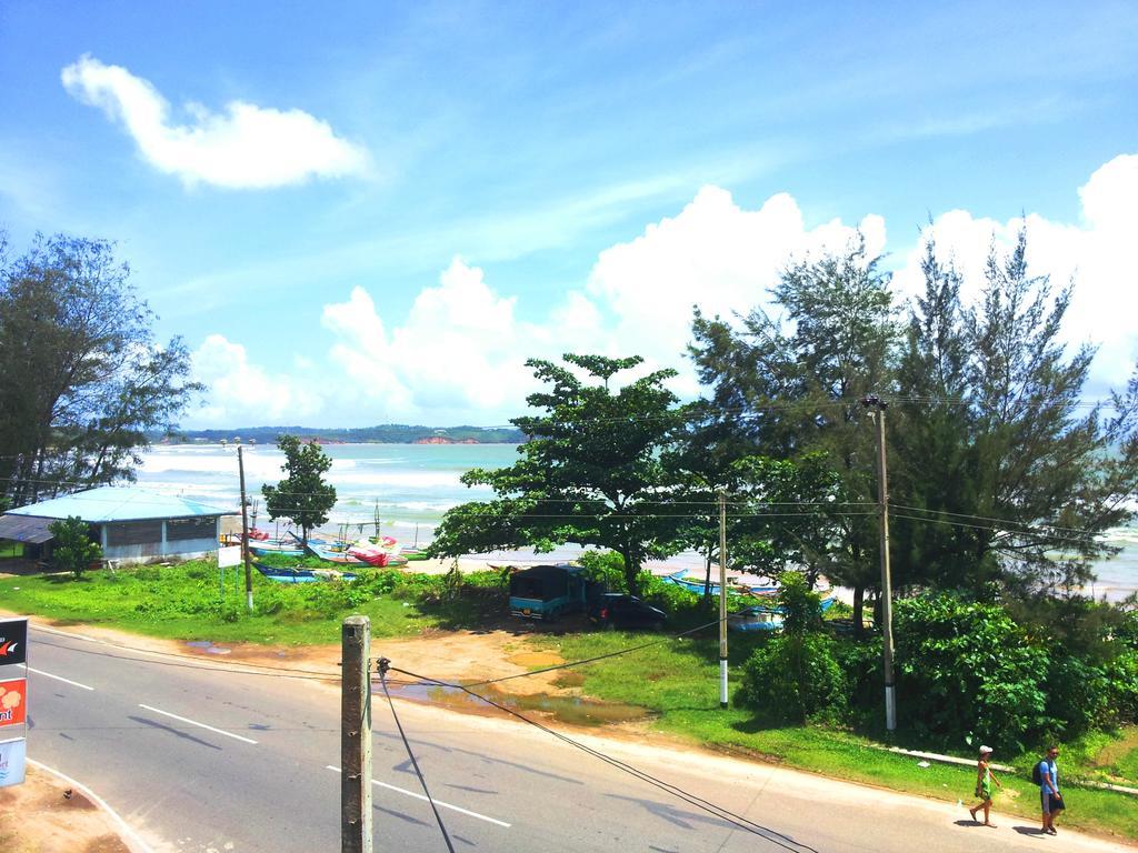 Ceylon Surf Guest And Restaurant Bed & Breakfast Weligama Cameră foto