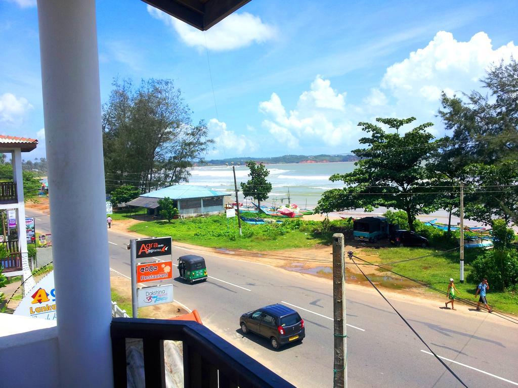 Ceylon Surf Guest And Restaurant Bed & Breakfast Weligama Cameră foto
